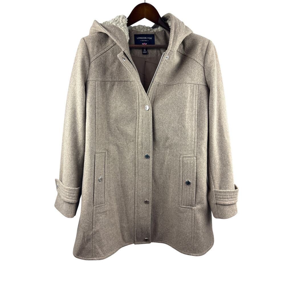 Women’s London Fog XL Beige Hooded Winter Coat